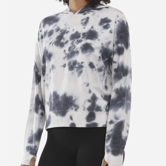 NWOT RARE Danskin Mottled Tie-Dye Hoodie in Black Salt Pattern Size M - Picture 2 of 10